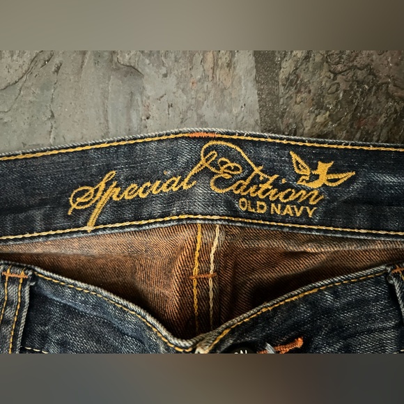 Old Navy - special edition rugged jeans - Picture 4 of 9